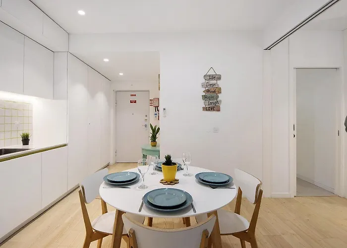 Apartamento T1 Moliceiros Centro De *